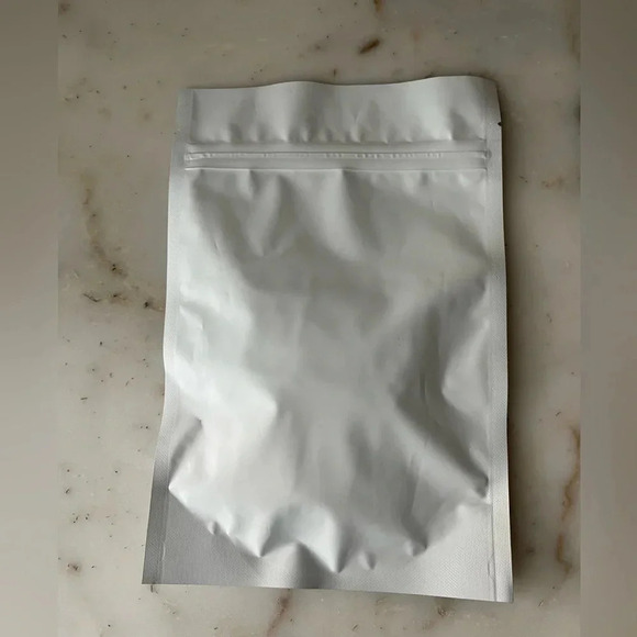 Xirena Women’s Face Mask Cloth Fabric Stripe New NWT Pink - Picture 3 of 3